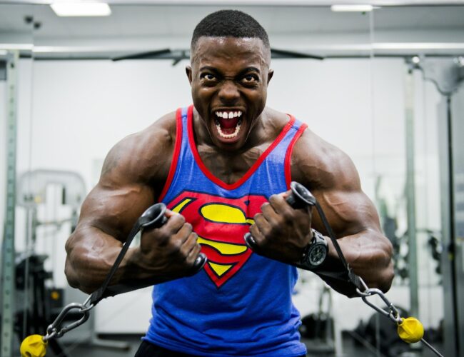 A vacsora a gyúrós srácoknak csak „üzemanyag”: berobbant a „boy kibble”