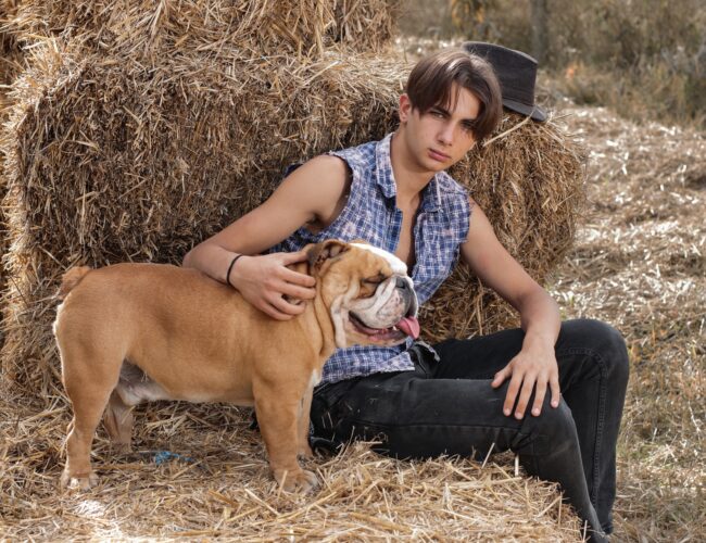 A kutyás gazdik 5 szokása, amit mások kifejezetten furcsának tartanak