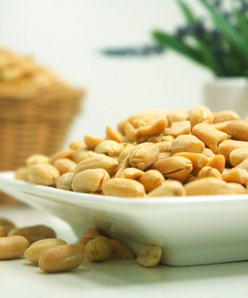 A földimogyoró-allergia ellenszere a nyálunkban rejtőzhet