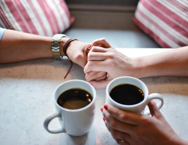 El van átkozva a kapcsolatok, ha az első randit péntek 13-án tartjátok?